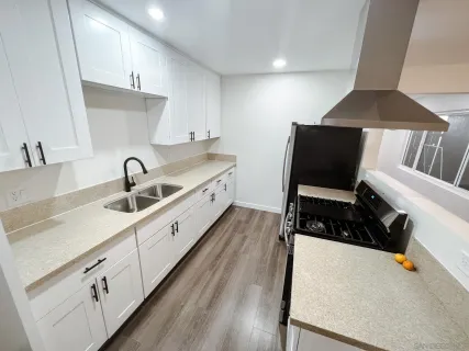 $1,799,999 | 3572-74 Nile Street, San Diego, CA 92104