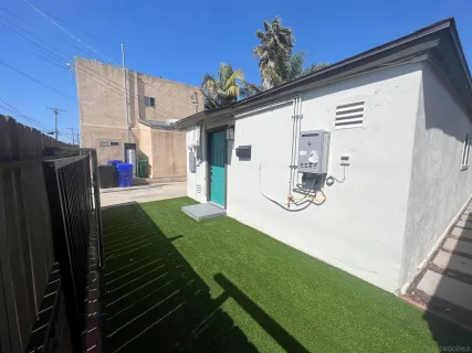 $1,799,999 | 3572-74 Nile Street, San Diego, CA 92104