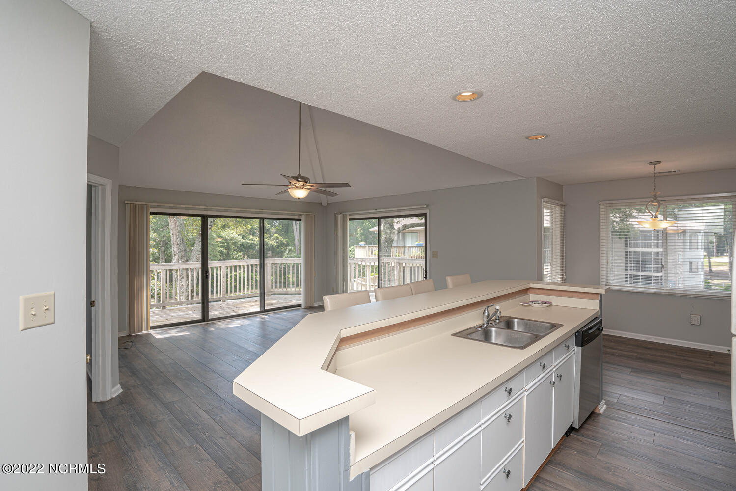 806 Colony Place, Unit F Sunset Beach, NC 28468 - Photo 19 of 54 806 Colony Pl Sunset Beach NC-large-014-
