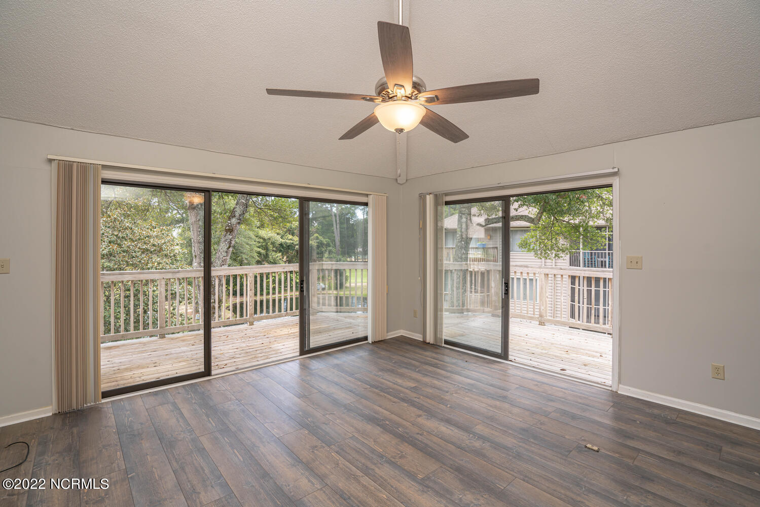 806 Colony Place, Unit F Sunset Beach, NC 28468 - Photo 37 of 54 806 Colony Pl Sunset Beach NC-large-033-