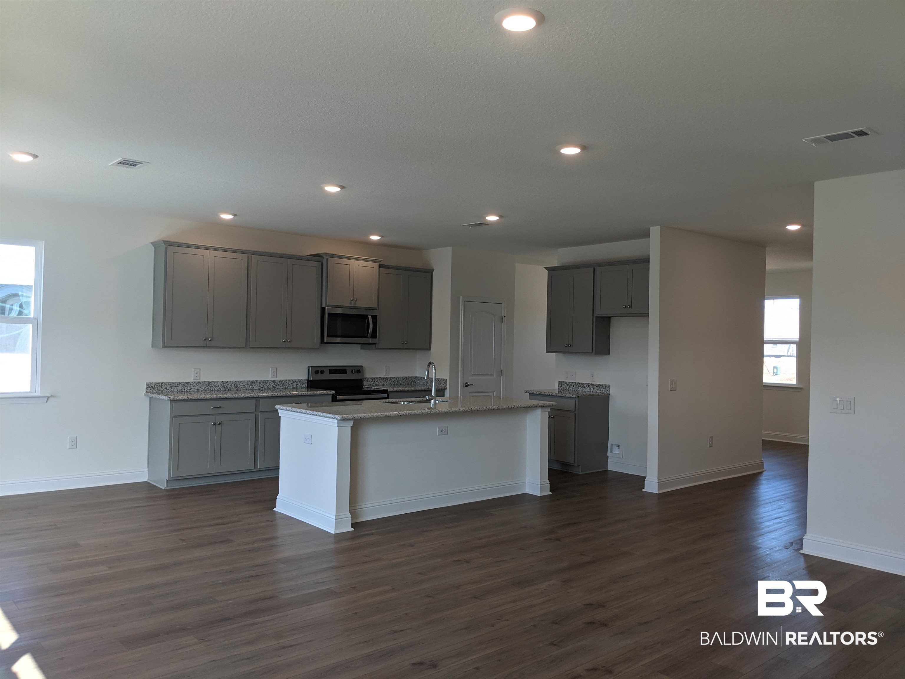 1717 Franchir Avenue Foley, AL 36535 - Photo 4 of 11 Gallery Image 4