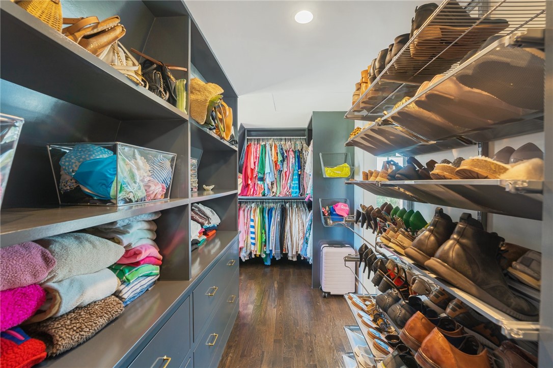 72 Rodman Street Narragansett, RI 02882 - Photo 32 of 49