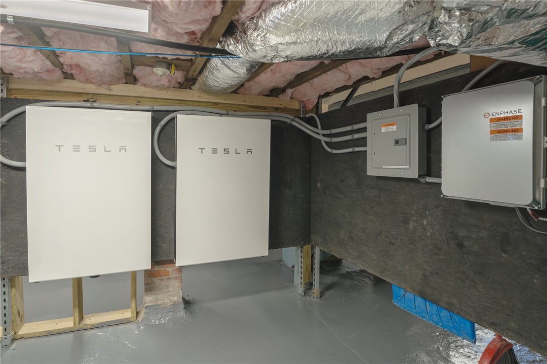 72 Rodman Street Narragansett, RI 02882 - Photo 36 of 49