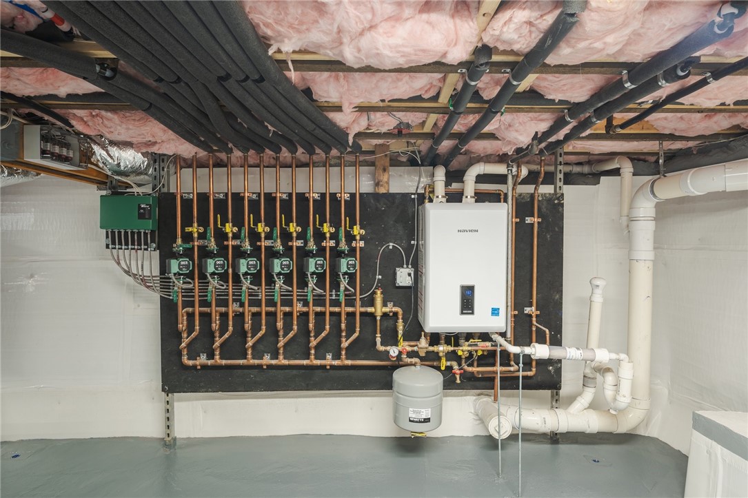 72 Rodman Street Narragansett, RI 02882 - Photo 37 of 49