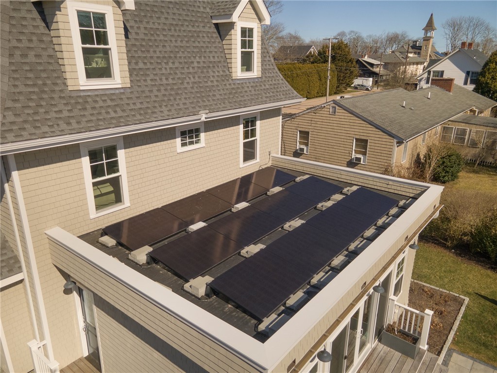 72 Rodman Street Narragansett, RI 02882 - Photo 45 of 49