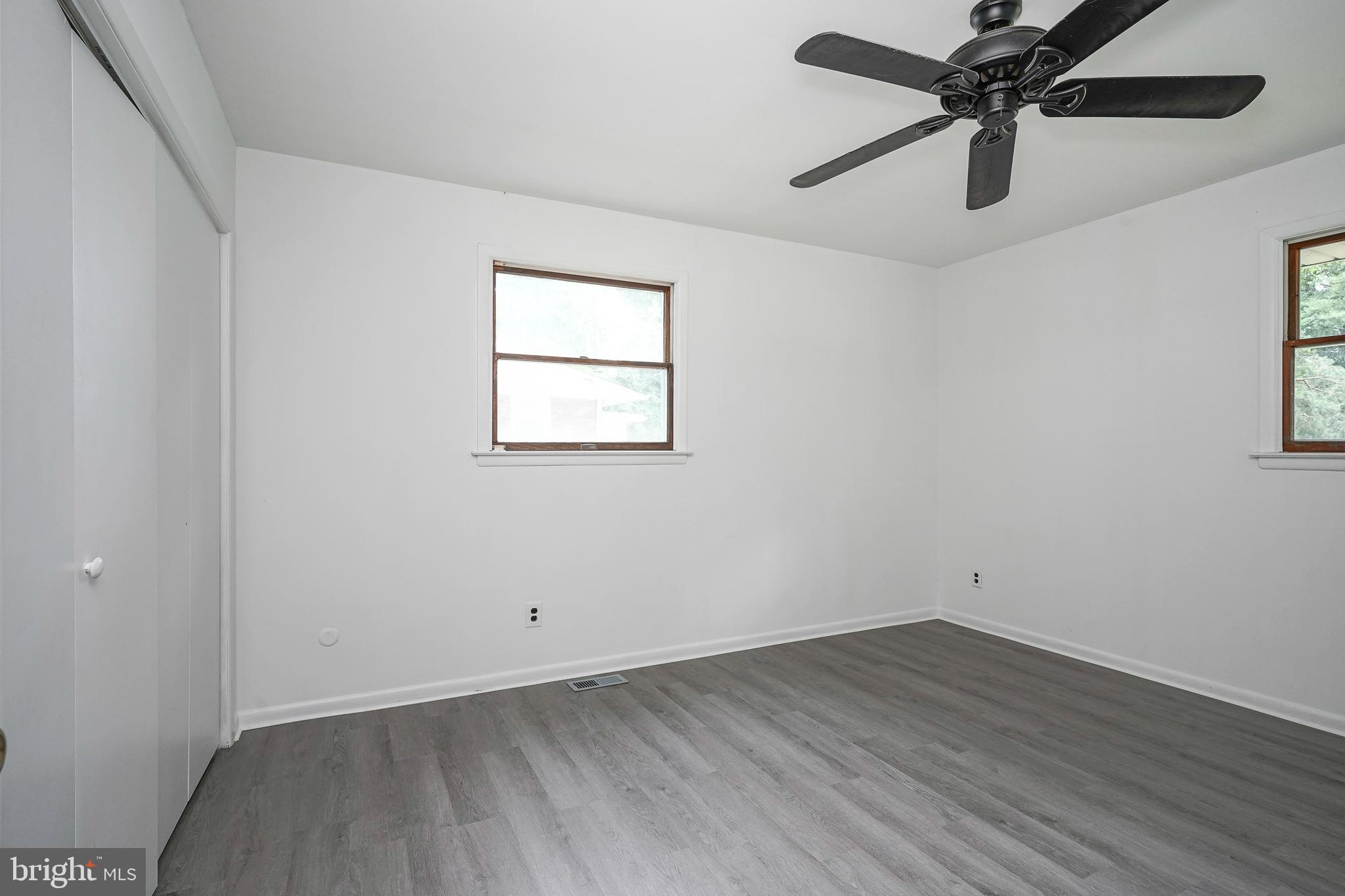 2147 Cooper Road Atco, NJ 08004 - Photo 19 of 34 Gallery Image 19