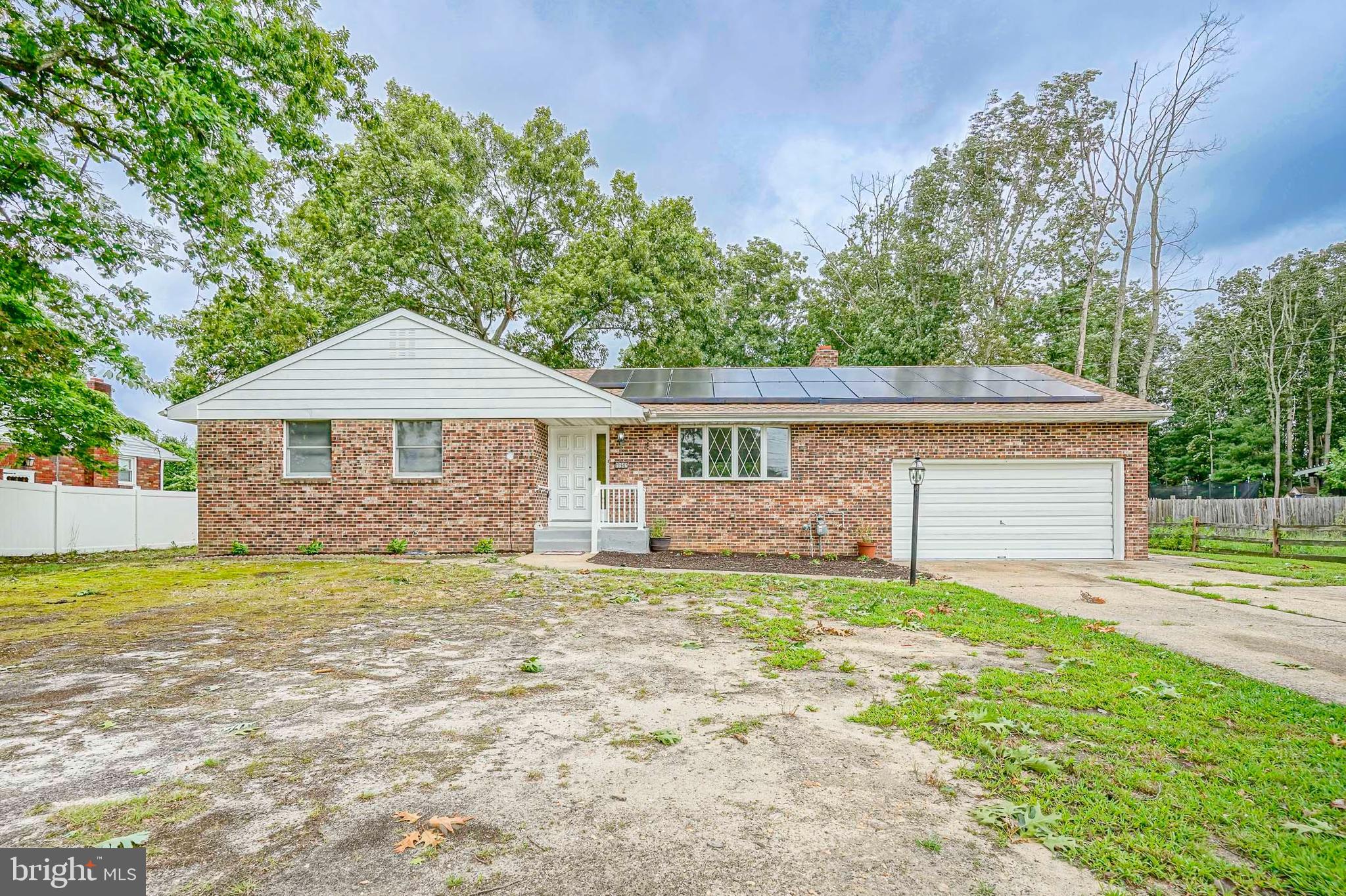 2147 Cooper Road Atco, NJ 08004 - Photo 2 of 34 Gallery Image 2
