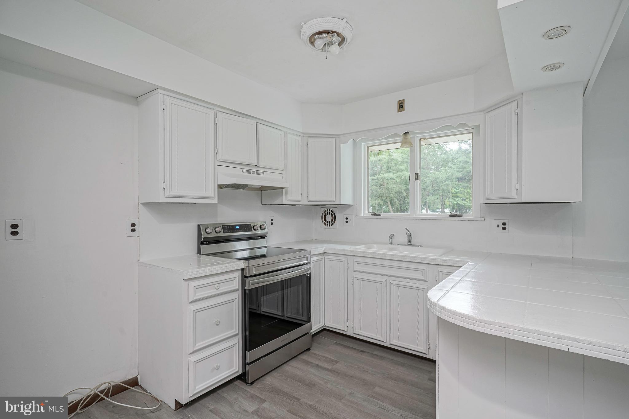 2147 Cooper Road Atco, NJ 08004 - Photo 7 of 34 Gallery Image 7