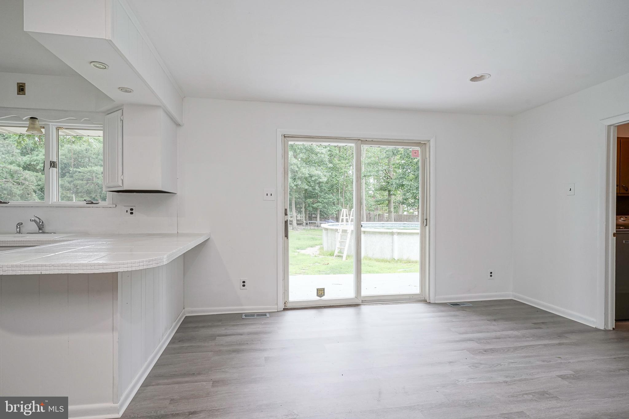 2147 Cooper Road Atco, NJ 08004 - Photo 9 of 34 Gallery Image 9