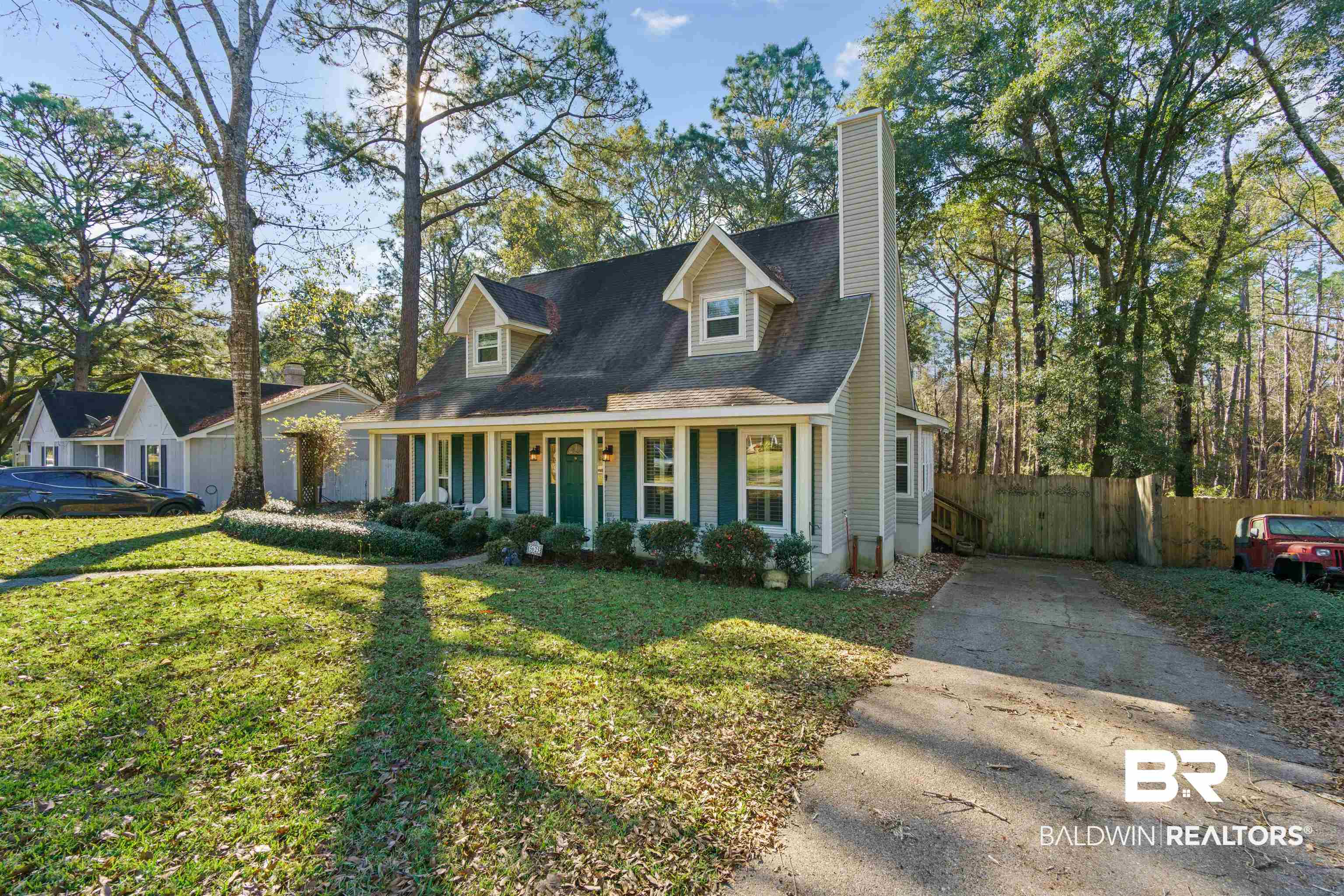 5625 Candia Court Mobile, AL 36693 - Photo 2 of 29