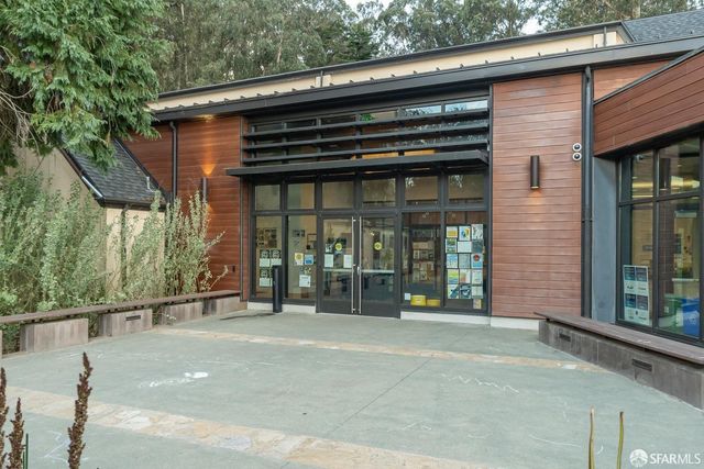 a view of a house with a outdoor space