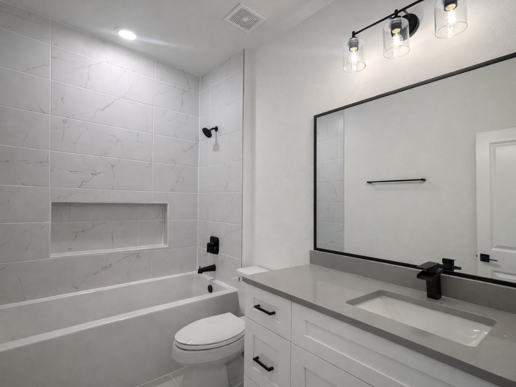 25705 John Wayne Drive Splendora, TX 77372 - Photo 3 of 6