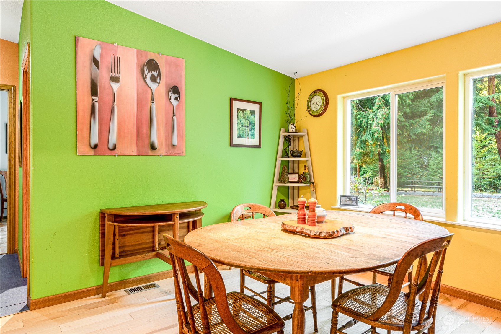 142 Ash Loop Port Townsend, WA 98368 - Photo 11 of 29 a dining room with furniture and a window
