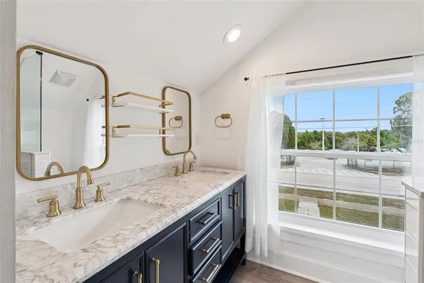 $309,000 | 1016 East Washington Avenue, Eustis, FL 32726