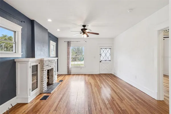 $309,000 | 1016 East Washington Avenue, Eustis, FL 32726