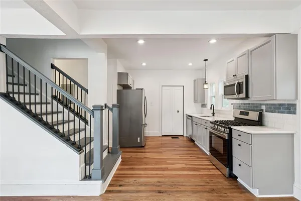 $309,000 | 1016 East Washington Avenue, Eustis, FL 32726