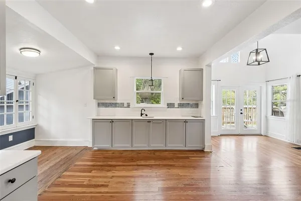 $309,000 | 1016 East Washington Avenue, Eustis, FL 32726