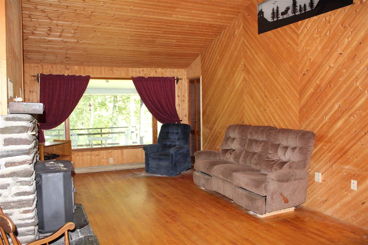 386 North Road Bethel, VT 05032 - Photo 3 of 23