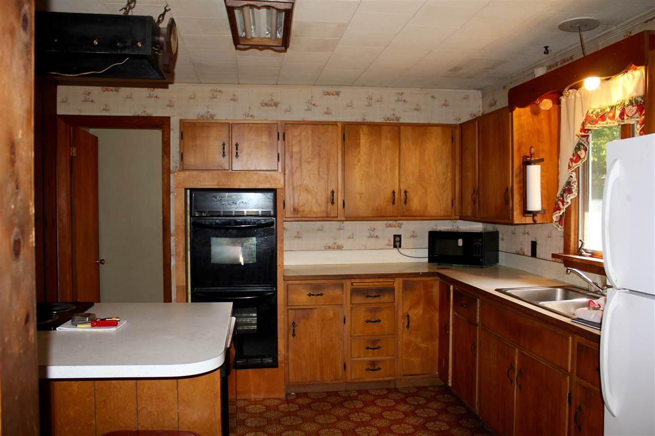 386 North Road Bethel, VT 05032 - Photo 10 of 23