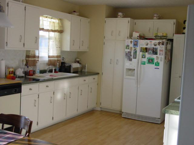 585 South Orchard Road Salem, IN 47167 - Photo 4 of 14