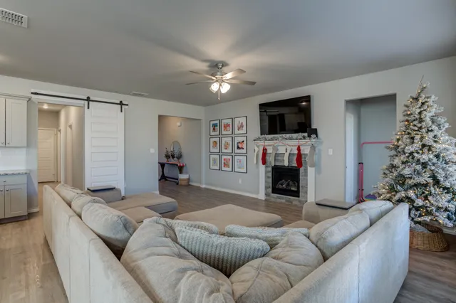 $300,000 | 5805 Waverly Avenue, Lubbock, TX 79407