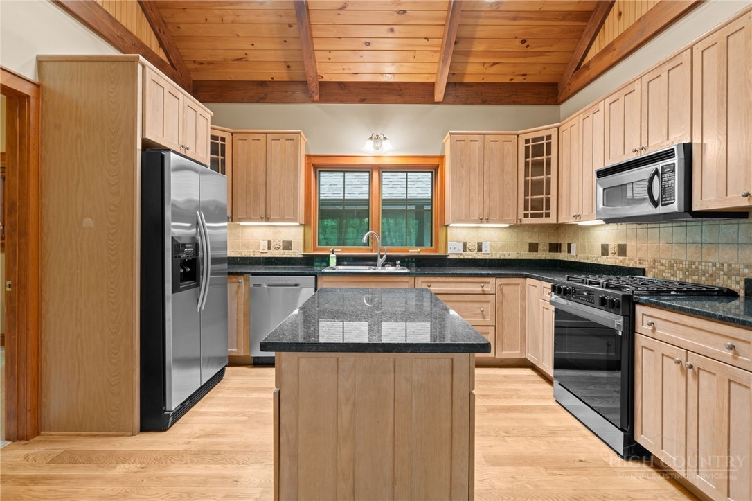 373 The Settlement Boone, NC 28607 - Photo 10 of 45