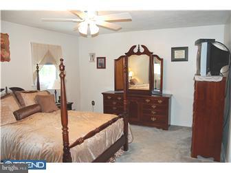 476 Flock Road Hamilton, NJ 08619 - Photo 5 of 12 Bedroom - Main