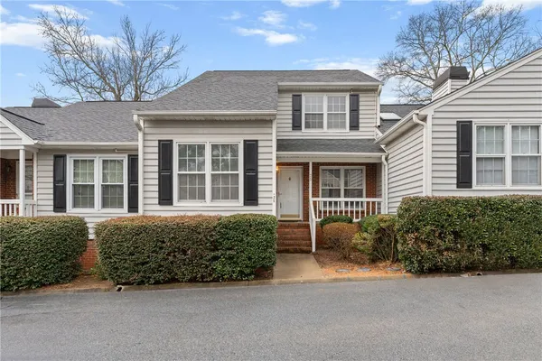 $219,500 | 40 Wood Pointe Drive, Unit 25, Greenville, SC 29615