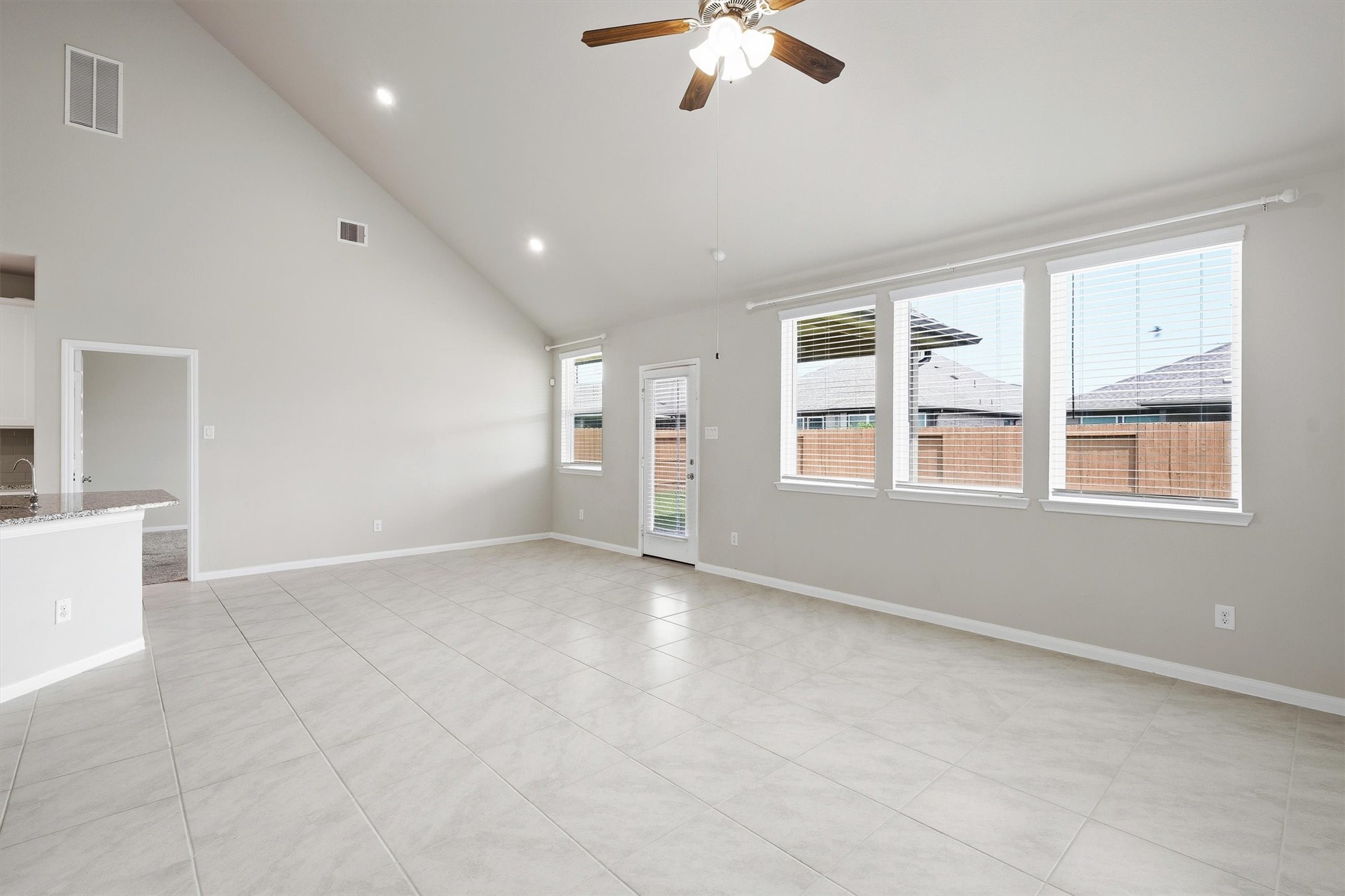 2413 Olancha Drive Rosharon, TX 77583 - Photo 15 of 41 Same space, come and personalized it