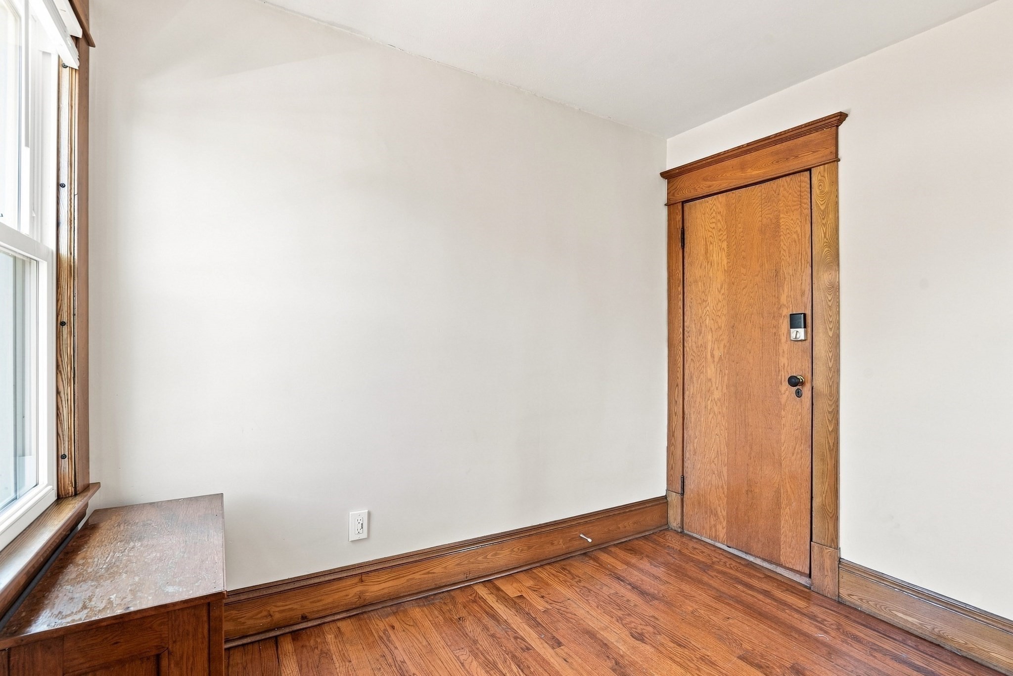 39 Bell Street Chicopee, MA 01013 - Photo 19 of 38 Gallery Image 19
