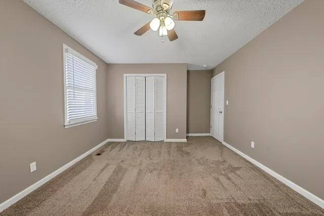 $385,000 | 6483 Dogwood Drive, Greenbrier, TN 37073