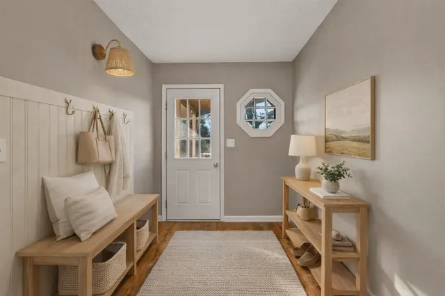 $385,000 | 6483 Dogwood Drive, Greenbrier, TN 37073