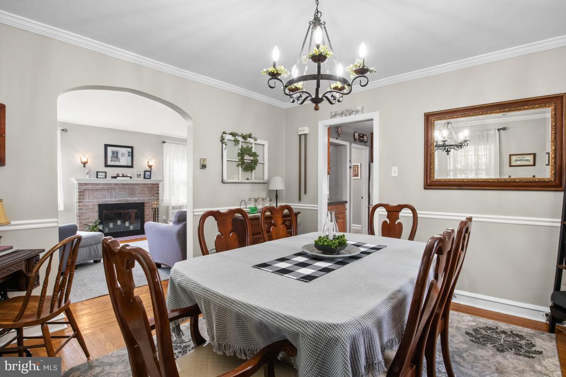 914 Rhawn Street Philadelphia, PA 19111 - Photo 8 of 30 Gallery Image 8