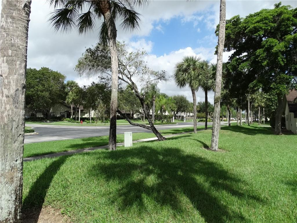 23360 Southwest 53rd Avenue, Unit D Boca Raton, FL 33433 - Photo 22 of 27 Photo 22