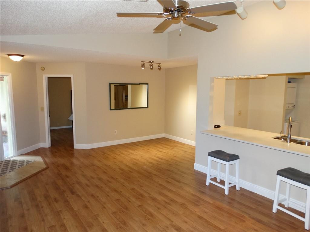 23360 Southwest 53rd Avenue, Unit D Boca Raton, FL 33433 - Photo 9 of 27 Photo 9