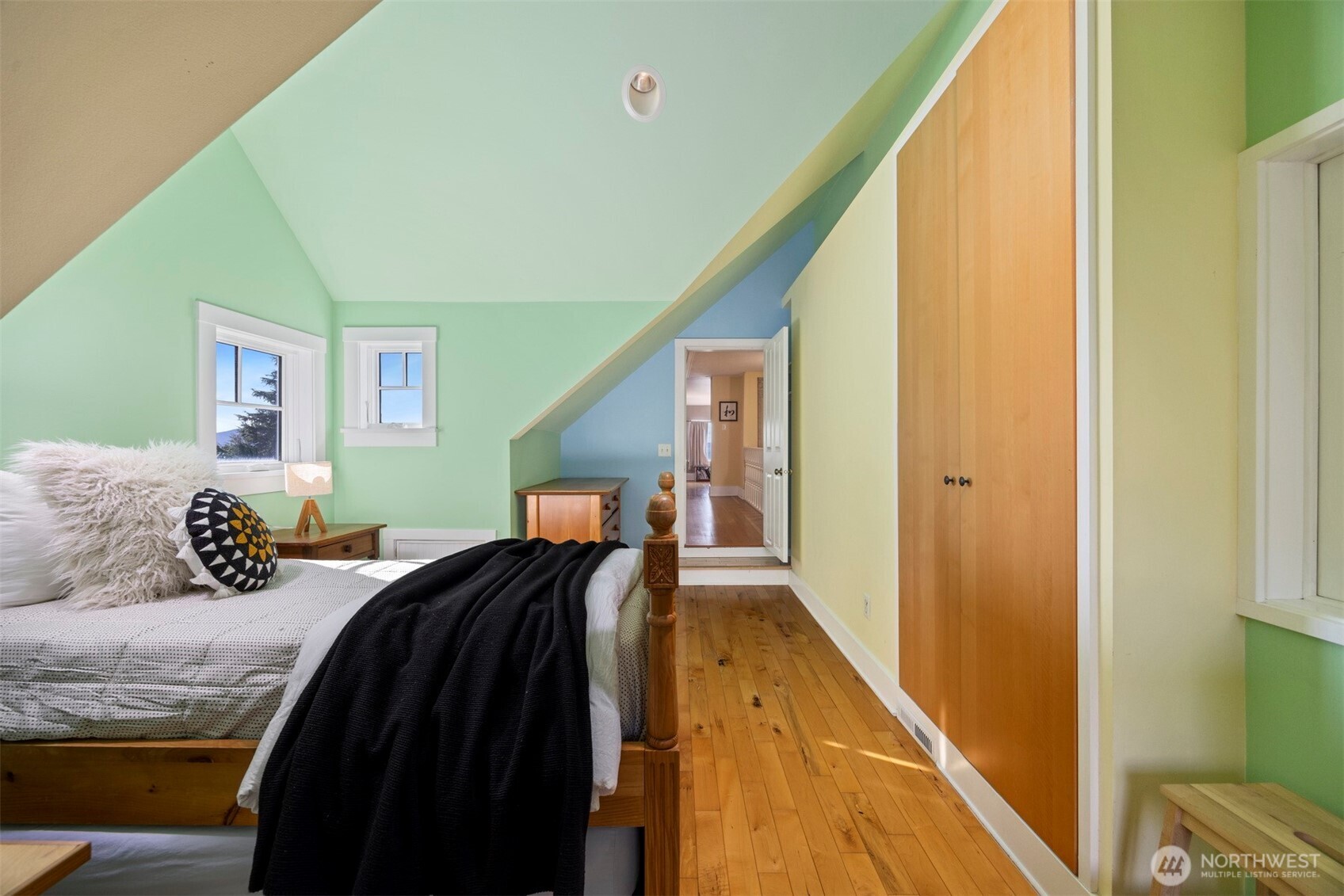717 13th Street Bellingham, WA 98225 - Photo 22 of 40