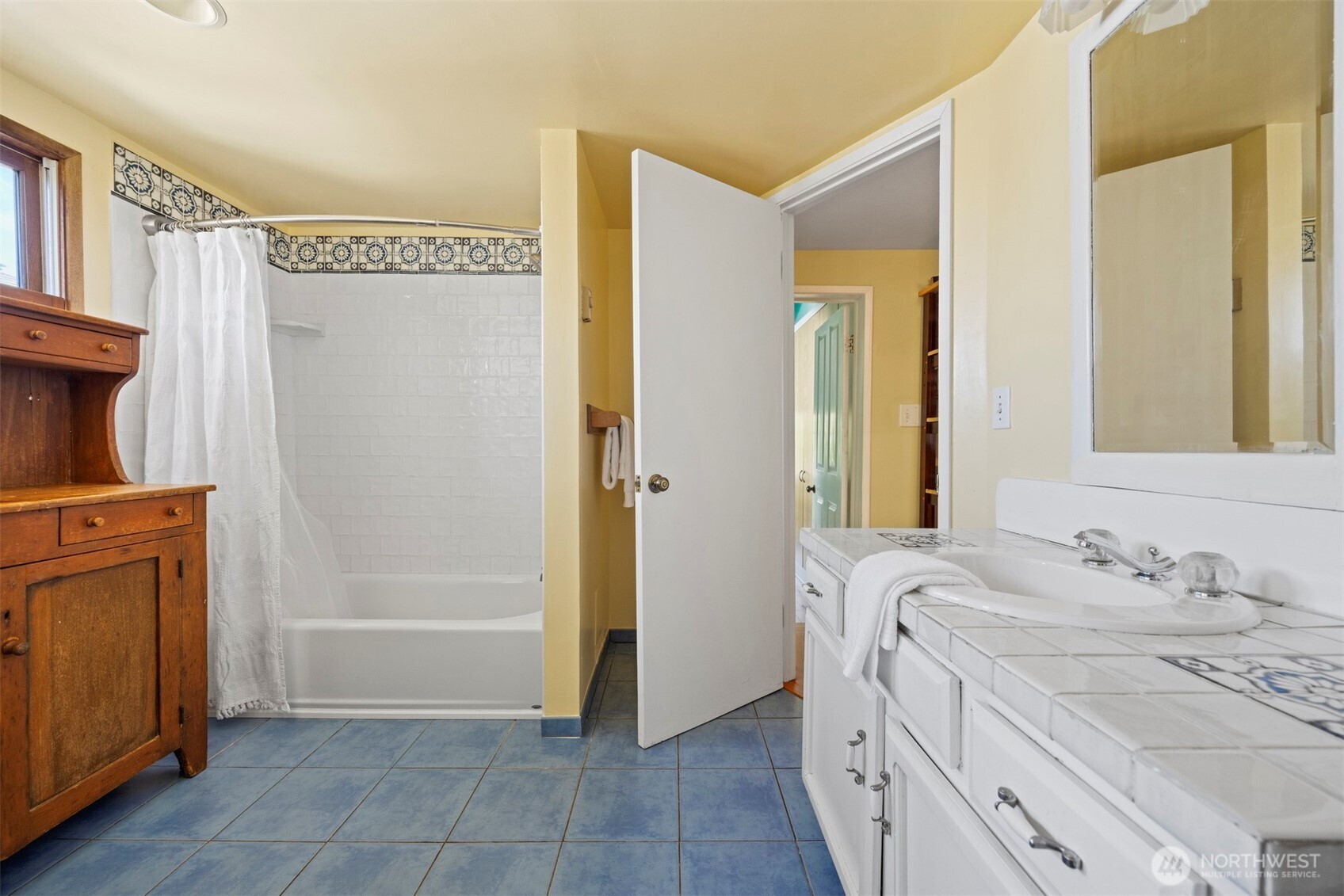 717 13th Street Bellingham, WA 98225 - Photo 26 of 40