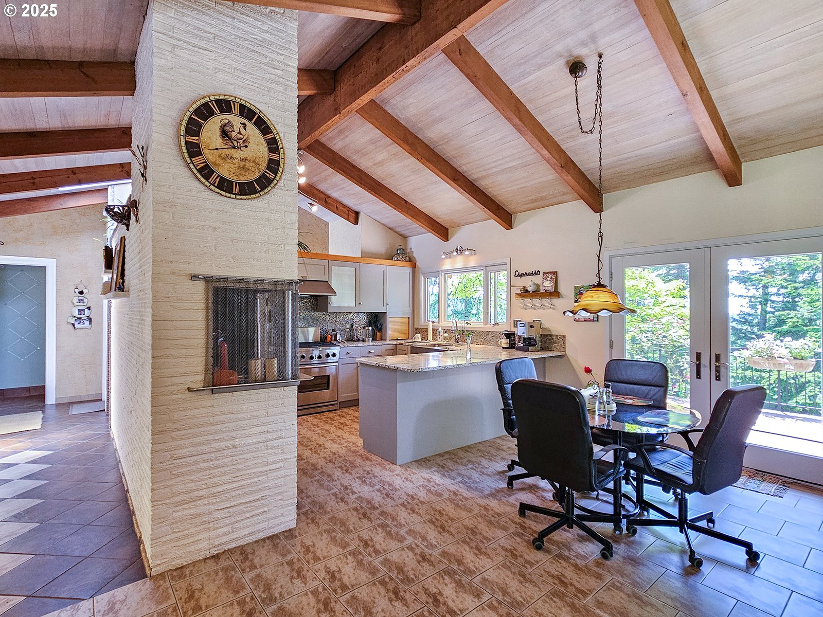 10059 Southwest 57th Place Portland, OR 97219 - Photo 13 of 47