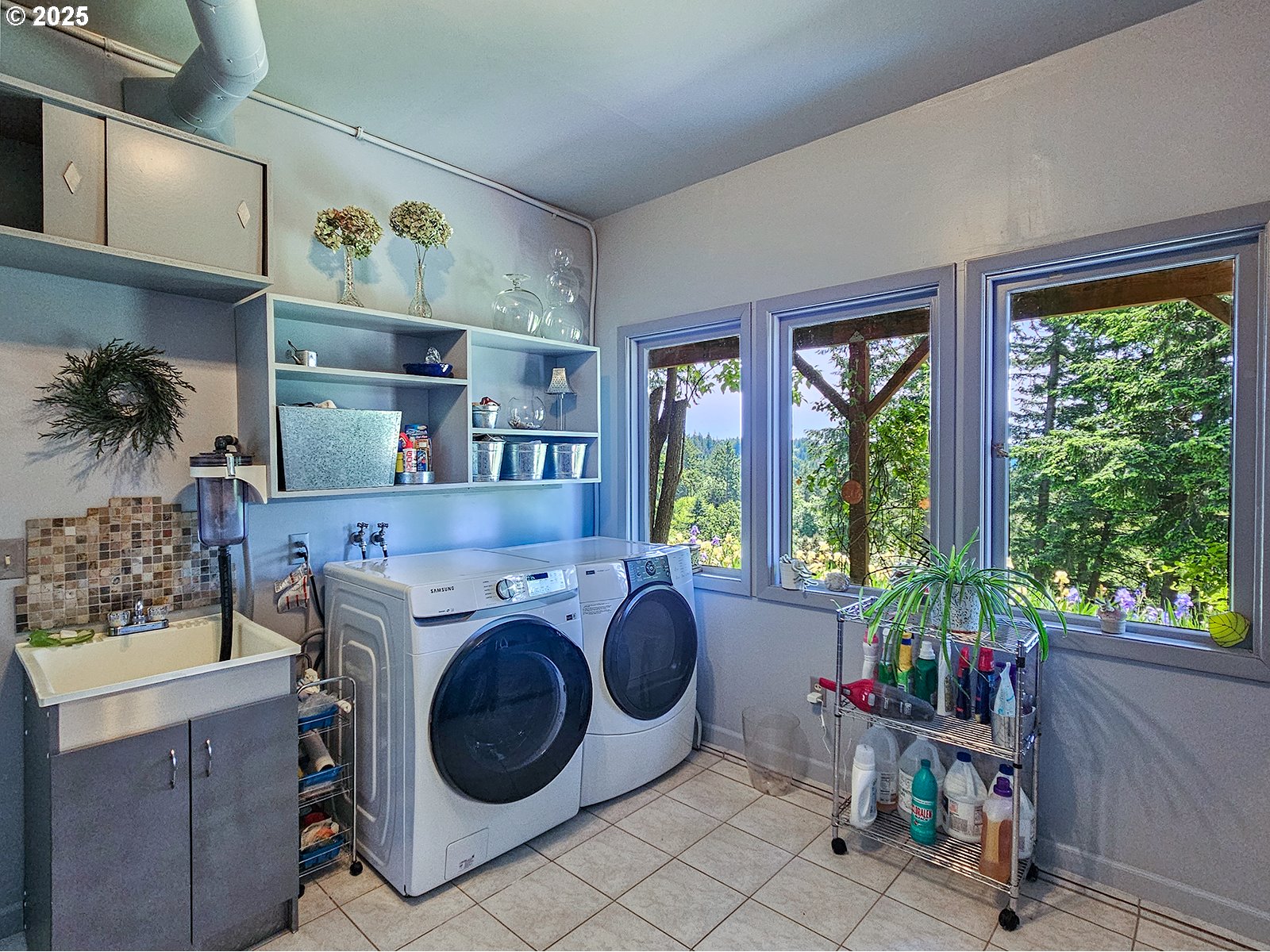 10059 Southwest 57th Place Portland, OR 97219 - Photo 26 of 47