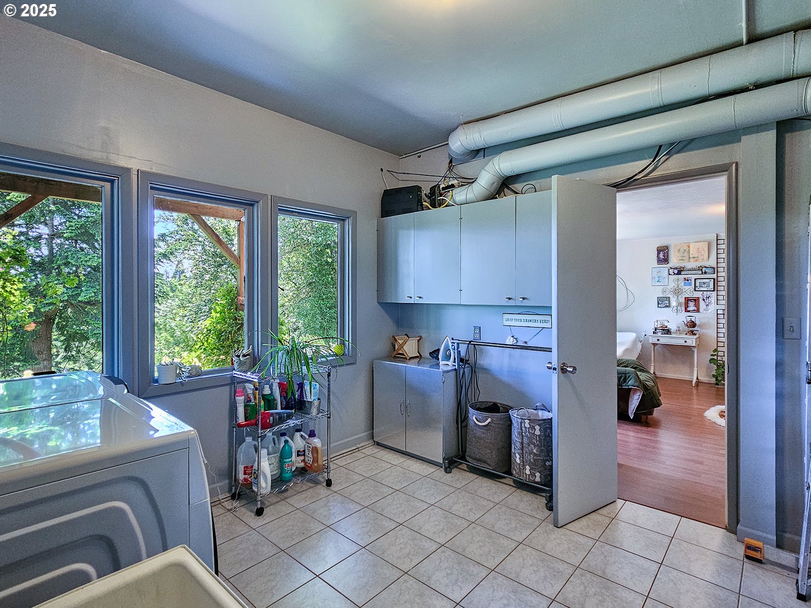 10059 Southwest 57th Place Portland, OR 97219 - Photo 27 of 47