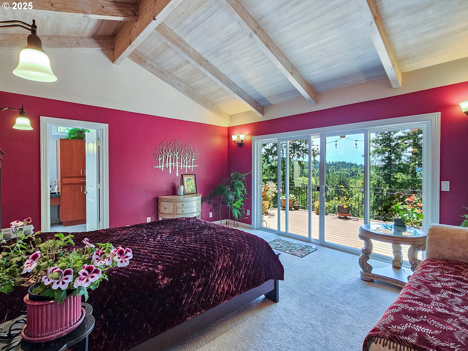 10059 Southwest 57th Place Portland, OR 97219 - Photo 9 of 47