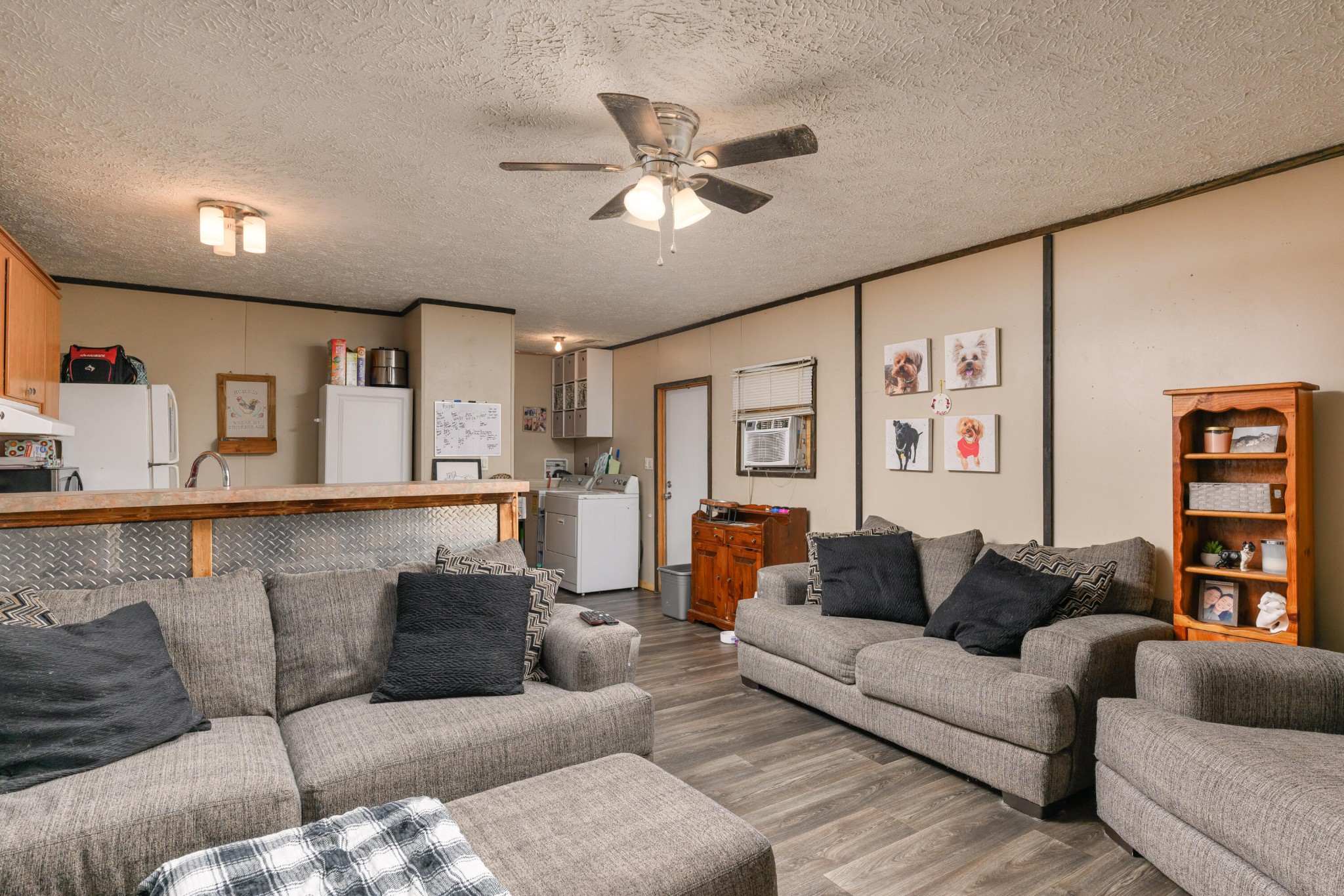 450 Cottonport Ridge Road Decatur, TN 37322 - Photo 16 of 51 a living room with furniture and a ceiling fan
