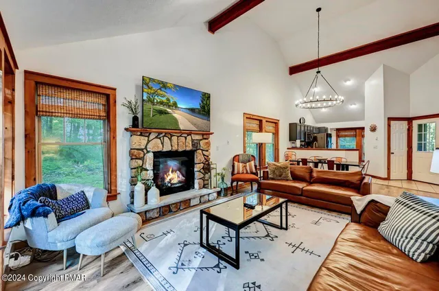 $2,925 | 179 Hawthorne Court, Unit U179, Tannersville, PA 18372