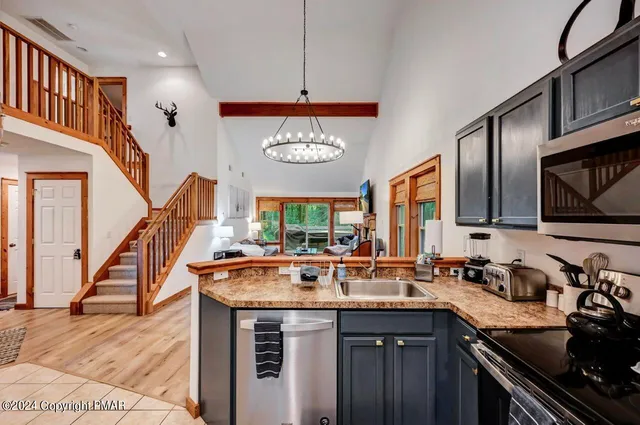 $2,925 | 179 Hawthorne Court, Unit U179, Tannersville, PA 18372