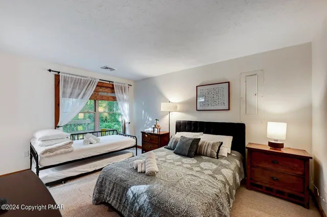 $2,925 | 179 Hawthorne Court, Unit U179, Tannersville, PA 18372