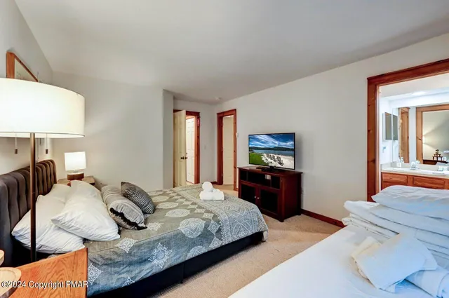 $2,925 | 179 Hawthorne Court, Unit U179, Tannersville, PA 18372