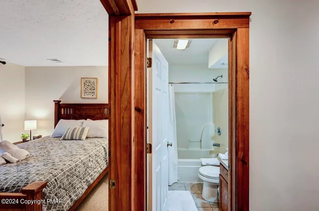 $2,925 | 179 Hawthorne Court, Unit U179, Tannersville, PA 18372