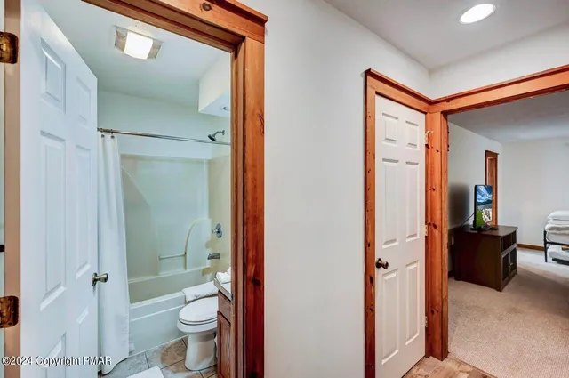 $2,925 | 179 Hawthorne Court, Unit U179, Tannersville, PA 18372