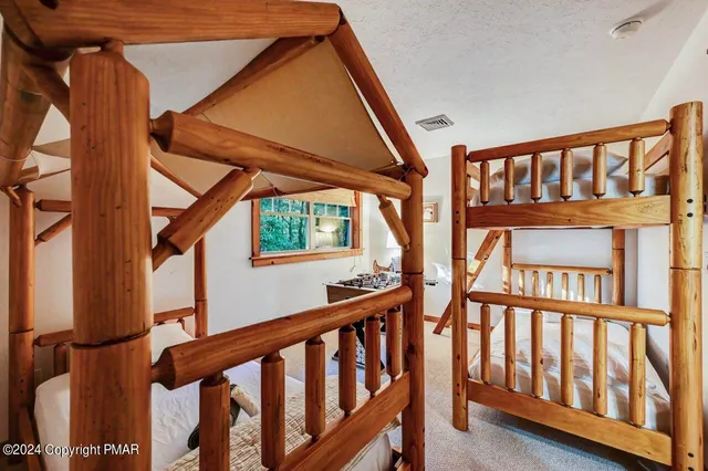 $2,925 | 179 Hawthorne Court, Unit U179, Tannersville, PA 18372