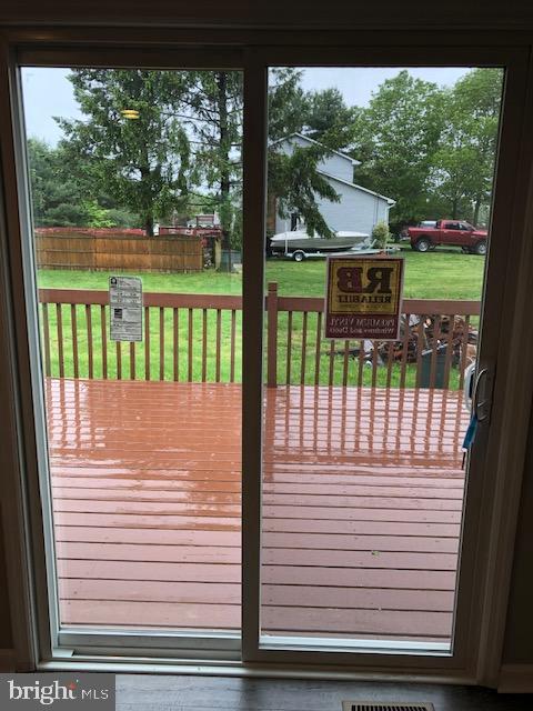 6 Viereck Road Swedesboro, NJ 08085 - Photo 12 of 19 Deck